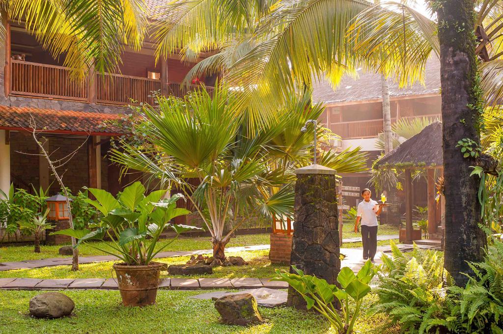 Sunrise Hotel Beach Pangandaran Extérieur photo