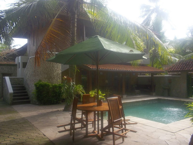 Sunrise Hotel Beach Pangandaran Extérieur photo